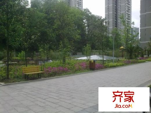 世紀(jì)城龍盛苑外景圖 