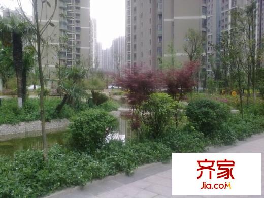 世紀(jì)城龍盛苑外景圖 