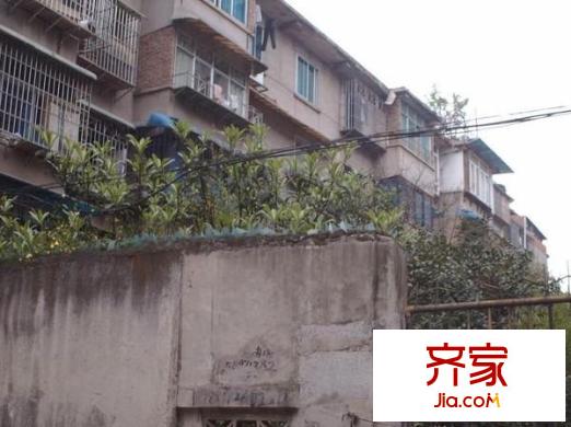 市北路房改房