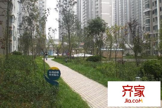 世紀(jì)城龍凱苑外景圖 
