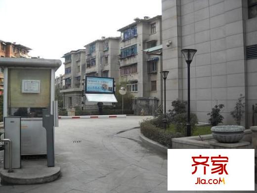 御榮新城外景圖 