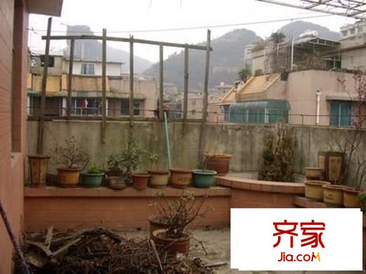 宅吉貴信花園外景圖 