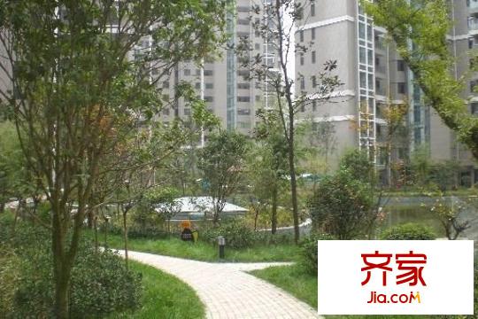 世紀(jì)城龍凱苑外景圖 