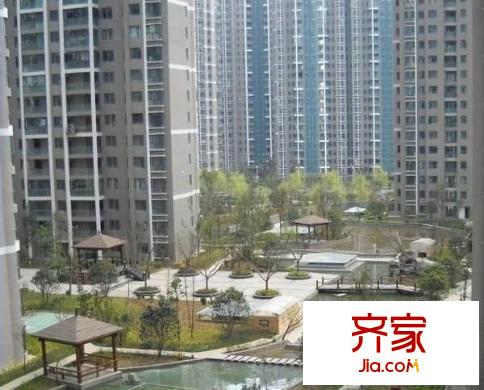 世紀(jì)城龍賢苑外景圖 