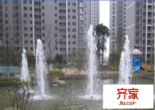 世紀(jì)城龍耀苑