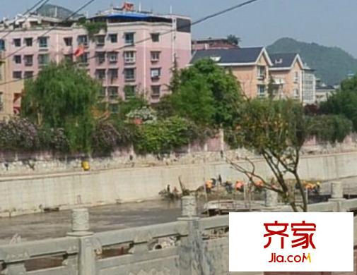 興隆寨外景圖 