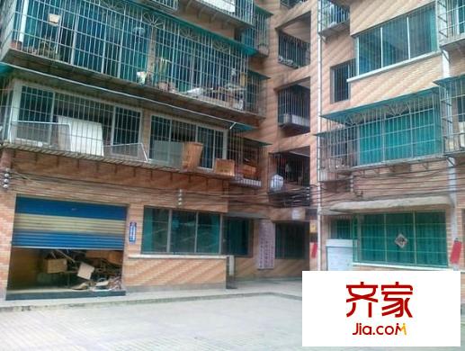 女人大世界外景圖 