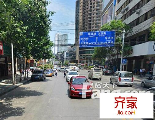 黔靈西路華城酒店旁小區(qū)外景圖  5