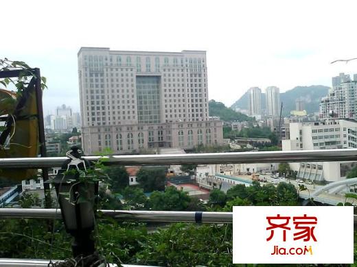 宏泰世家
