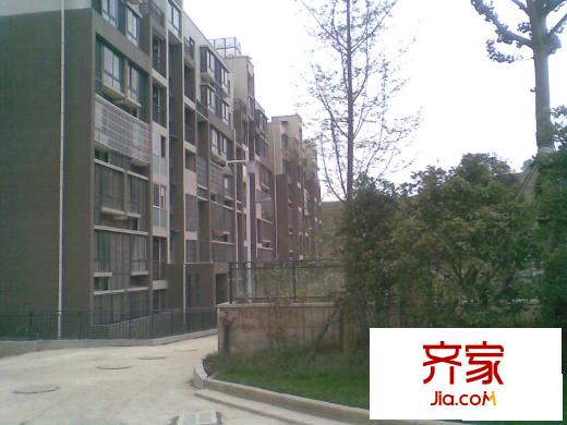 宏業(yè)康馨園外景圖6號樓南立面（2010.04）
