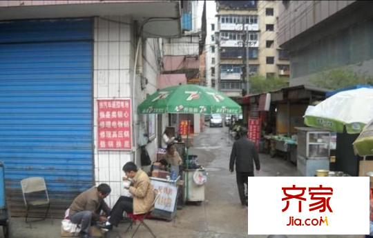 衛(wèi)校宿舍外景圖 