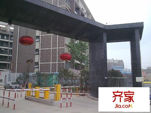 宏業(yè)康馨園實(shí)景圖小區(qū)大門實(shí)景（2010.04）