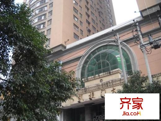 華城凱旋門外景圖 