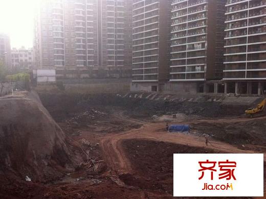 星河國際項目在建（2012-10-20）