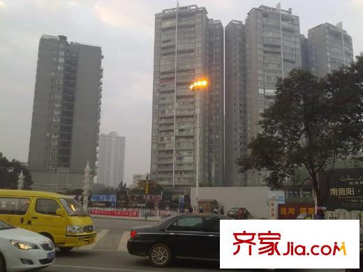 恒森自在城小河轉(zhuǎn)盤