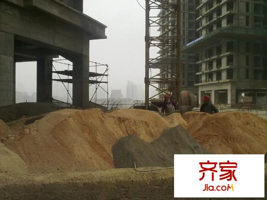 恒森自在城施工現(xiàn)場2013-1-20