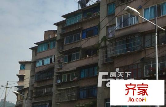 解放西路單位宿舍外景圖解放西路糧油批發(fā)市場  3
