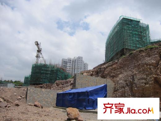 金龍國際花園政府在建小學(xué)