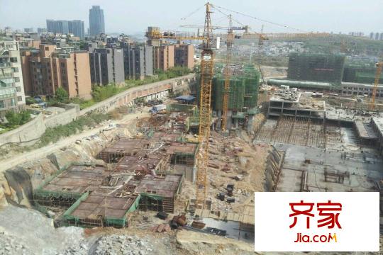 中鐵逸都國際項(xiàng)目工程進(jìn)度（2015-04-20）