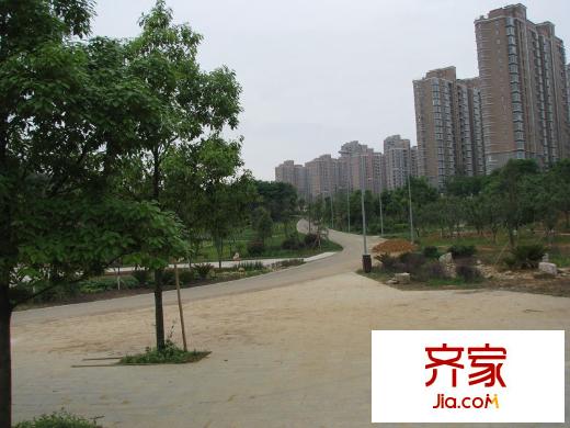 金元國際新城外景圖小區(qū)（攝于2010.06）