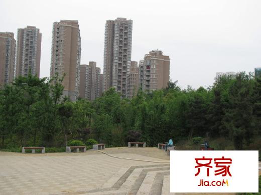 金元國際新城外景圖小區(qū)（攝于2010.06）
