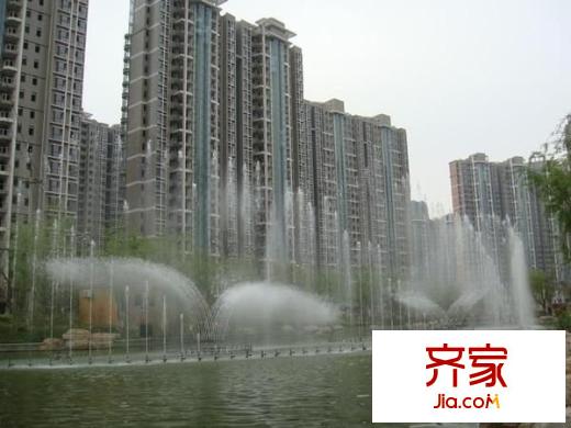 世紀(jì)城龍佑苑外景圖 