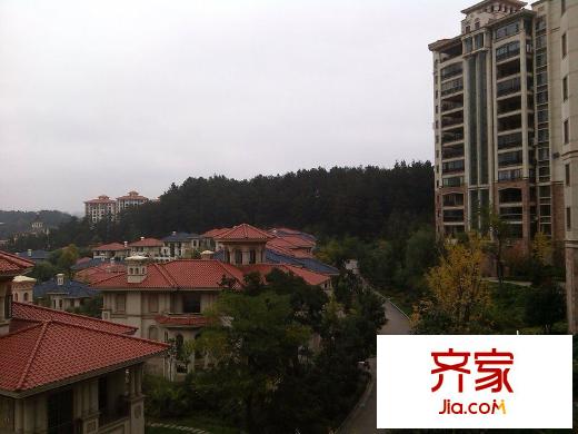 山水黔城外景圖 
