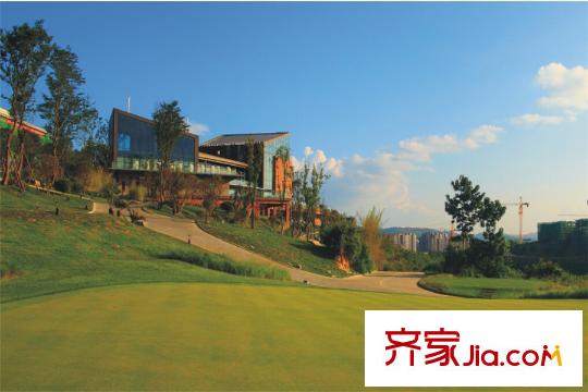 中鐵國際生態(tài)城項(xiàng)目麓島高球會(huì)所實(shí)景圖（2015-10）