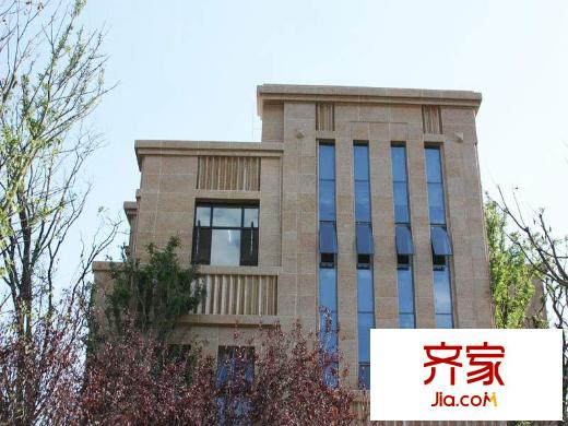 俊發(fā)城售樓部現(xiàn)場(chǎng)實(shí)景(2013-06-24)