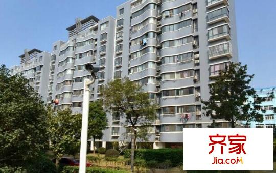 翡翠城外景圖4