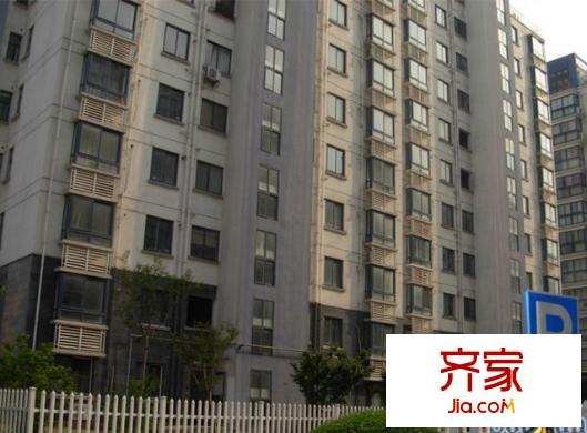 香格里拉外景圖bfc7f15f052d065b752fbc0c5344-medium