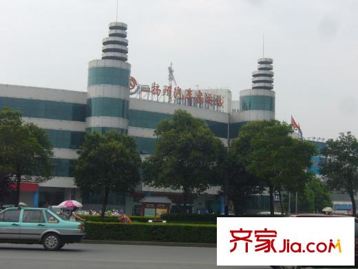 綠地運(yùn)河紀(jì)配套圖向東約400米汽車(chē)西站