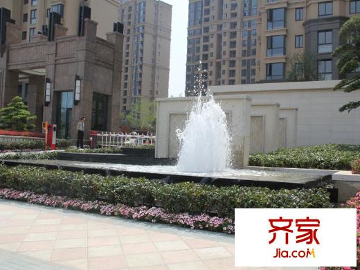 天俊華府北大門景觀2013-4-14
