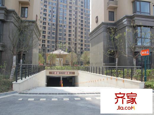 天俊華府地下停車庫2013-4-14