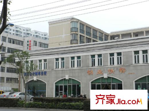 靜安陽(yáng)光花都周邊配套商店