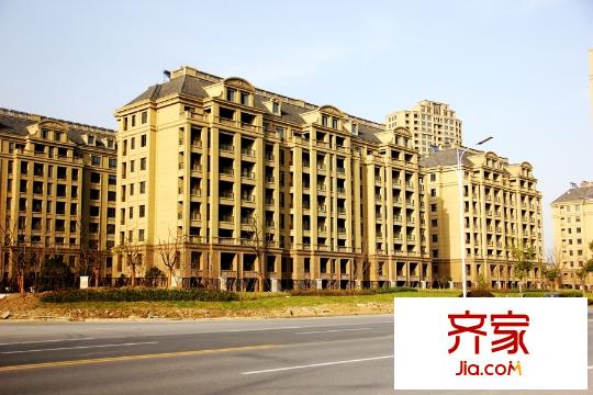 香頌溪岸小區(qū)西南角（2015-12-2）