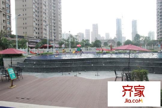 寶應(yīng)碧桂園室外泳池（2015-08-12）