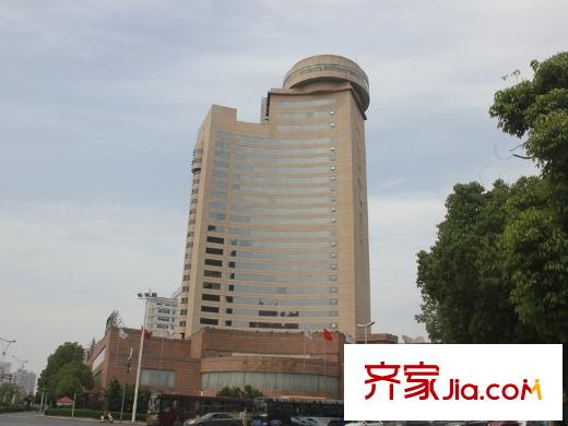 寶龍金輪廣場周邊配套新世紀(jì)大酒店