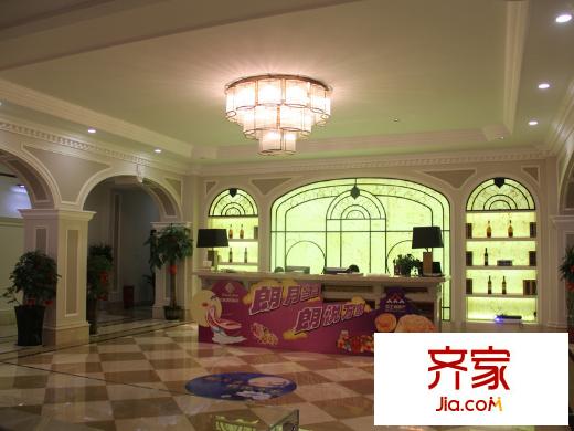 朗悅華府售樓處前臺（2014-09-11）