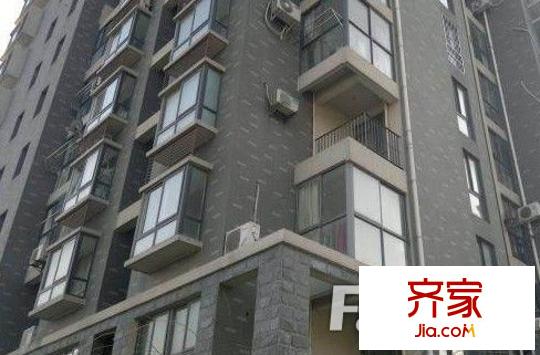 星聯(lián)邦外景圖仰視圖