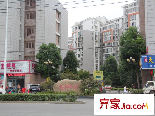 光輝歲月周邊配套花樣年華小區(qū)