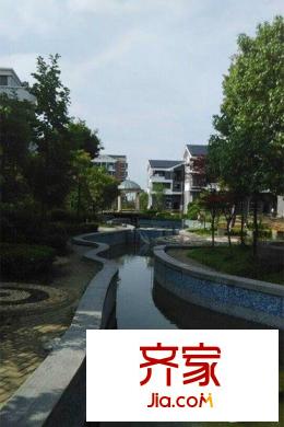 沁芳園小區(qū)景觀水景（2015-11-30）