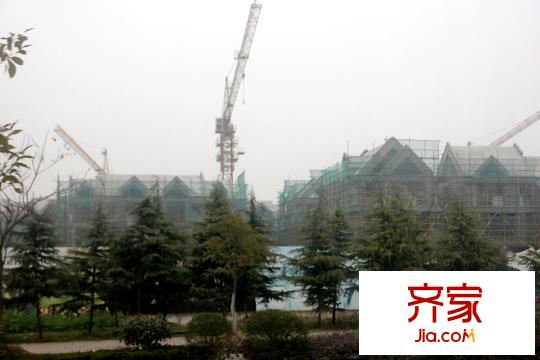 華利瓏庭小區(qū)別墅工程進(jìn)度（2015-03-03）