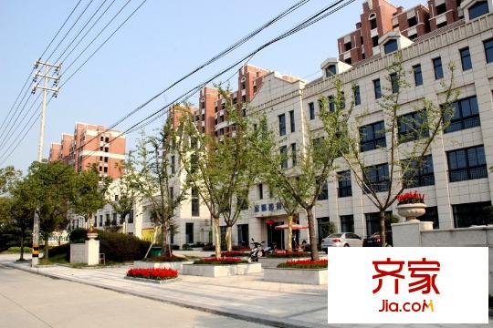 光輝歲月項(xiàng)目北面（2015-12-31）