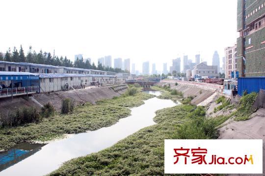 浮來(lái)春公館人工河