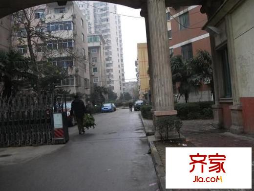 鑫園小區(qū)外景圖 
