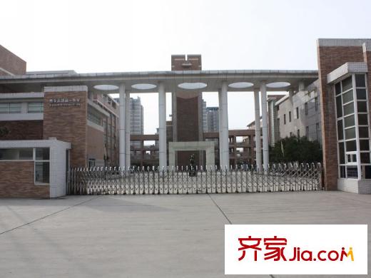 萊安星座周邊高新一中