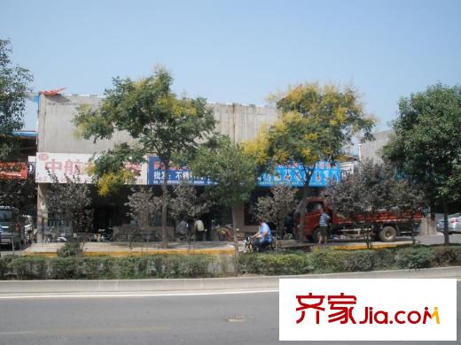 紫郡華宸周邊市場