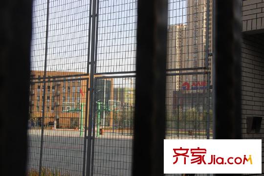 城市?錦上周邊配套經(jīng)發(fā)中小學(xué)