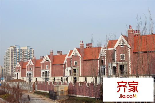 鼎峰英倫花園現(xiàn)房20141223